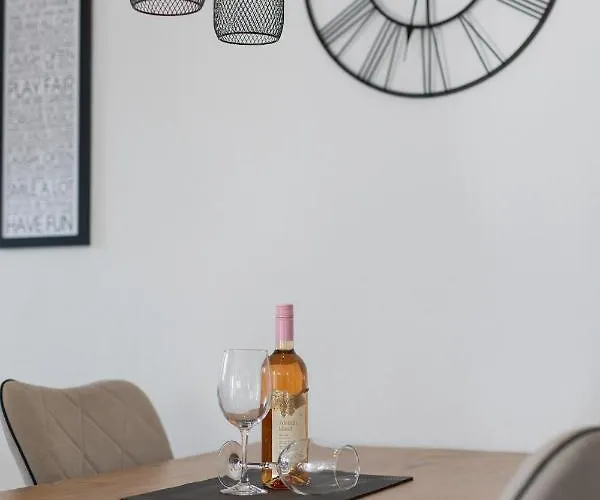Jana Apartment
